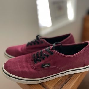 Maroon Vans Authentic Shoe